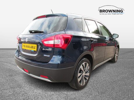 Suzuki SX4 S-Cross SZ5 BOOSTERJET MHEV 8