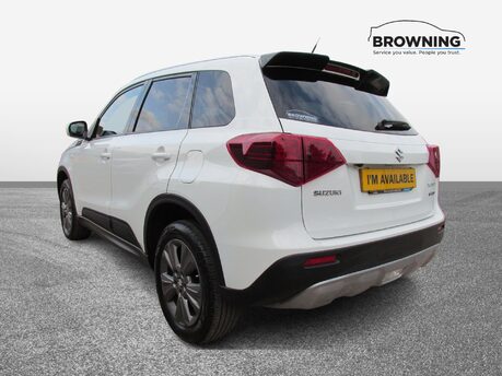 Suzuki Vitara SZ-T BOOSTERJET MHEV 8
