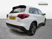 Suzuki Vitara SZ-T BOOSTERJET MHEV 6