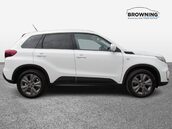 Suzuki Vitara SZ-T BOOSTERJET MHEV 4