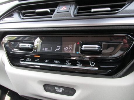 Suzuki Swift ULTRA 18