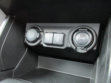 Suzuki Swift ULTRA 22