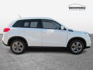 Suzuki Vitara SZ-T 4