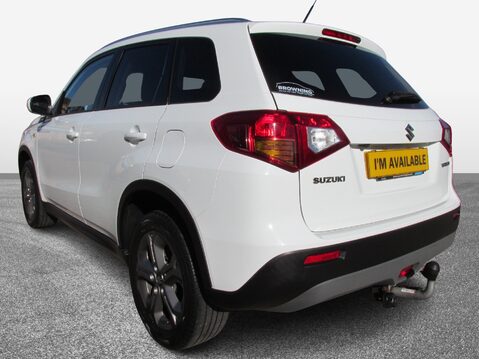 Suzuki Vitara SZ-T 8