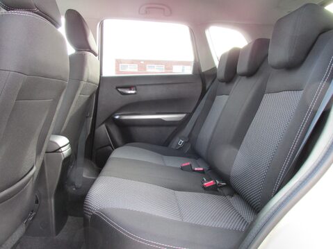 Suzuki Vitara SZ-T BOOSTERJET 17