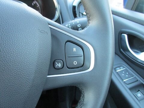 Renault Clio PLAY TCE 20