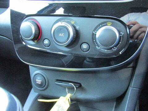 Renault Clio PLAY TCE 19