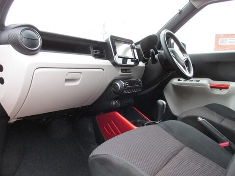 Suzuki Ignis SZ5 DUALJET 14