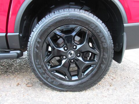 KGM Musso SARACEN 12