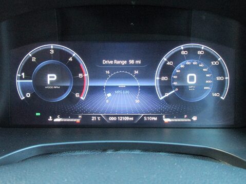 KGM Musso SARACEN 18