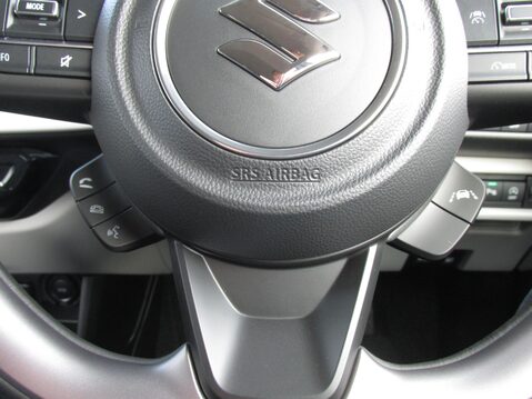 Suzuki Swift MOTION 23