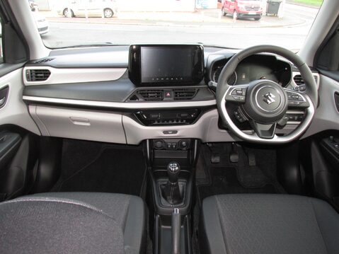 Suzuki Swift MOTION 14