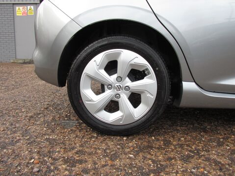 Suzuki Swift MOTION 12