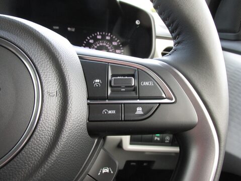 Suzuki Swift MOTION 22