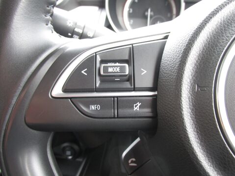 Suzuki Swift SZ-L DUALJET MHEV 18