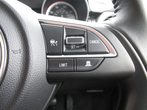 Suzuki Swift SZ-L DUALJET MHEV 19