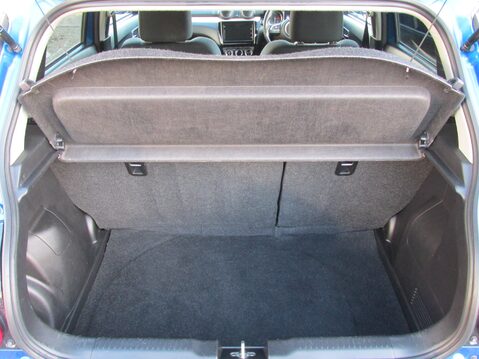 Suzuki Swift SZ5 BOOSTERJET SHVS MHEV 10