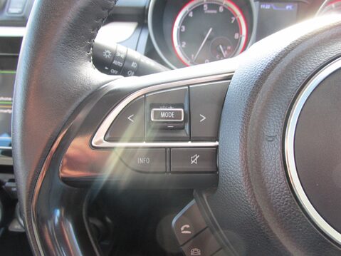 Suzuki Swift SZ5 BOOSTERJET SHVS MHEV 17