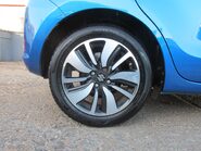 Suzuki Swift SZ5 BOOSTERJET SHVS MHEV 9