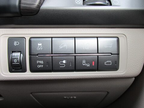 SsangYong Rexton ULTIMATE 32