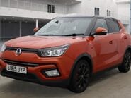SsangYong Tivoli LE 3