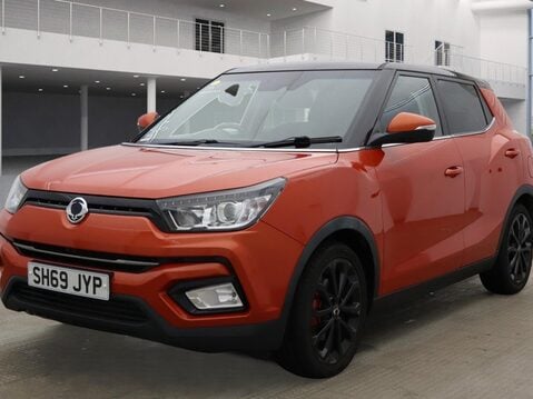 SsangYong Tivoli LE 3
