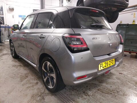 Suzuki Swift ULTRA 3