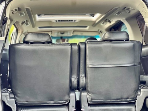 Toyota Alphard 240G LUXURY PAN ROOF 46