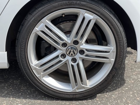 Volkswagen Golf 2.0 TSI R (Leather) DSG 4Motion Euro 5 5dr 51