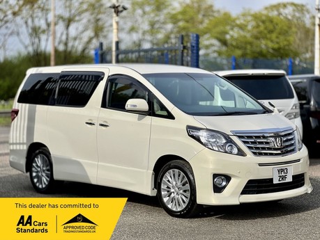 Toyota Alphard V6 3.5 4WD 8 SEATS