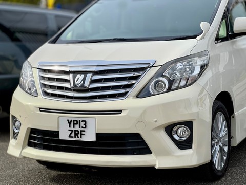 Toyota Alphard V6 3.5 4WD 8 SEATS 26