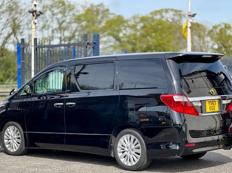 Toyota Alphard V6 4WD 350S 8 SEATS 1