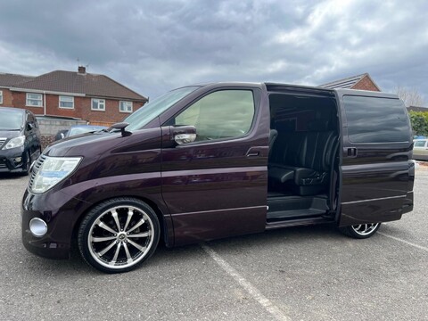 Nissan Elgrand 250 HIGHWAY STAR BLACK LEATHER ED+4B+WOW 15