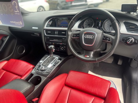 Audi S5 4.2 V8 Tiptronic quattro Euro 4 2dr 9