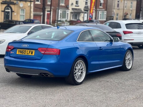 Audi S5 4.2 V8 Tiptronic quattro Euro 4 2dr 3