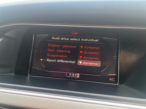 Audi S5 4.2 V8 Tiptronic quattro Euro 4 2dr 38