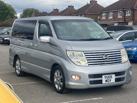 Nissan Elgrand HIGHWAY STAR+GRADE 4B+LOW MILES+WAX OIL+