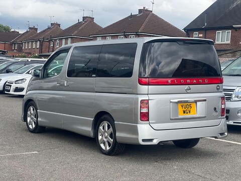 Nissan Elgrand HIGHWAY STAR+GRADE 4B+LOW MILES+WAX OIL+ 8