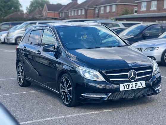 Mercedes-Benz B Class 1.7 B180 BlueEfficiency Sport 5dr