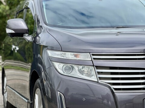 Nissan Elgrand HIGHWAY STAR GRADE 4+WARRANTY 23