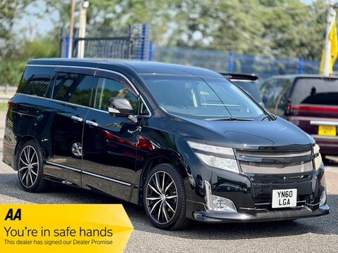 Nissan Elgrand HIGHWAY STAR V6 1