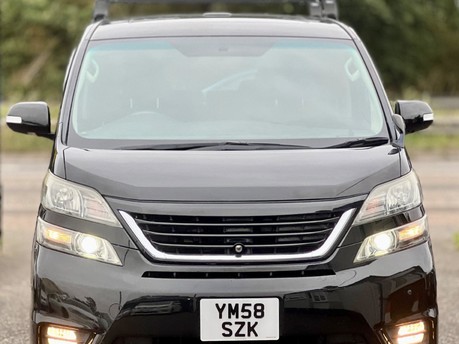 Toyota Vellfire V6 Sunroof 2