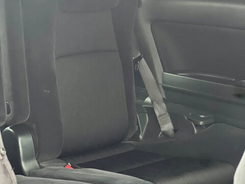 Toyota Vellfire V6 Sunroof 52
