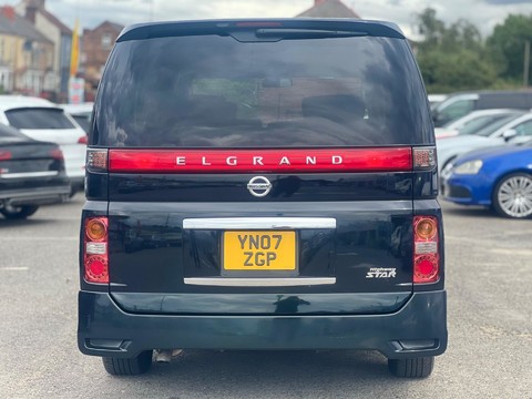 Nissan Elgrand +HIGHWAY STAR+GRADE 4B+HEATED SEATS+ 8