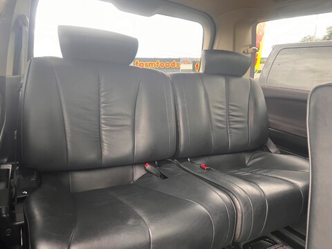 Nissan Elgrand +HIGHWAY STAR+GRADE 4B+HEATED SEATS+ 14