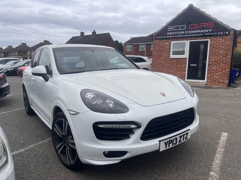 Porsche Cayenne 4.8T V8 Turbo TiptronicS 4WD Euro 5 (s/s) 5dr 1