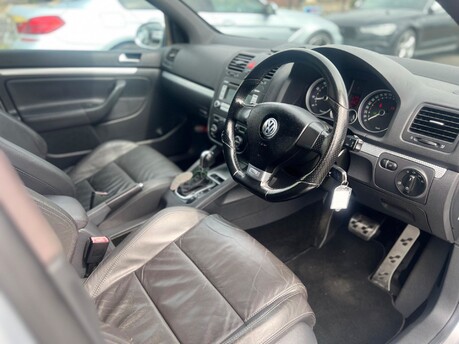 Volkswagen Golf 3.2 V6 R32 DSG 4Motion 5dr 1