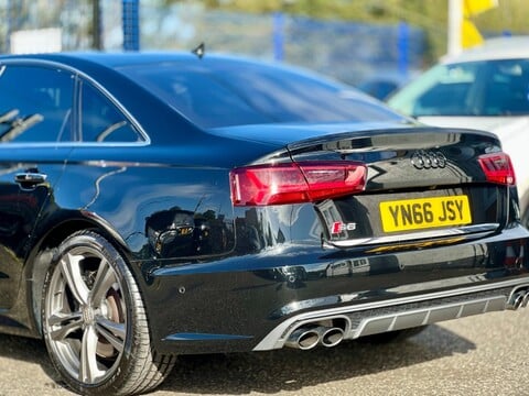 Audi S6 4.0 TFSI V8 S Tronic quattro Euro 6 (s/s) 4dr 39