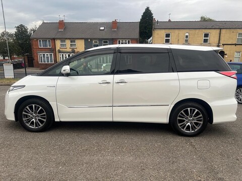 Toyota Estima Hybrid 7 Seater warranted miles 9