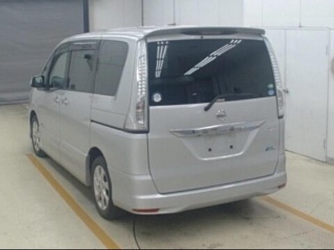 Nissan Serena 2.0 Petrol Hybrid 8 Seater Grade 4 3